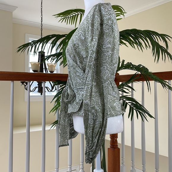 MICHAEL KORS ~ Cotton Paisley-Print Wrap Top ~ Army Green ~ Size: M ~NWT! - Picture 4 of 10
